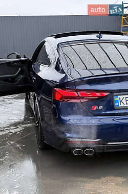 Купе Audi S5 2020 в 