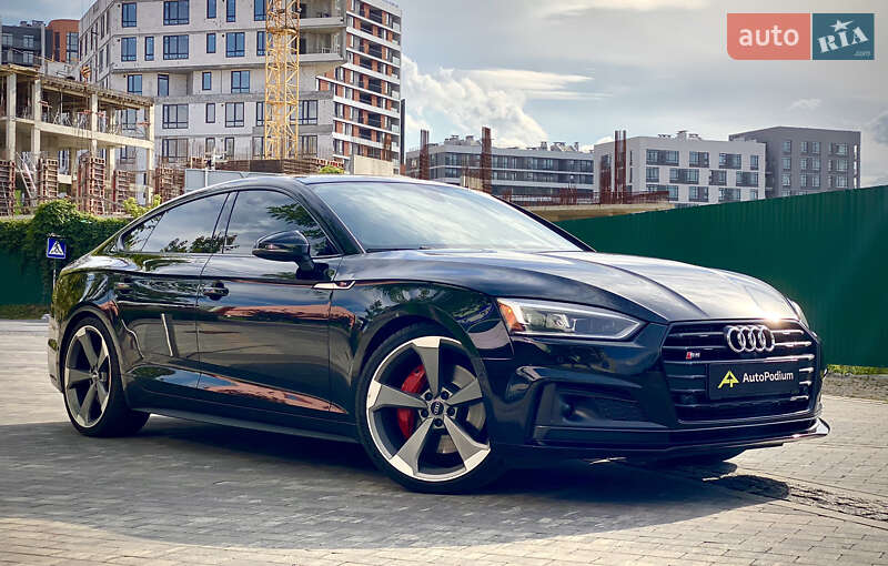 Купе Audi S5 2019 в Киеве