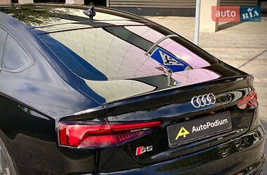 Купе Audi S5 2019 в 