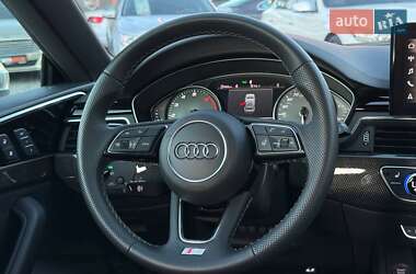 Купе Audi S5 2022 в 
