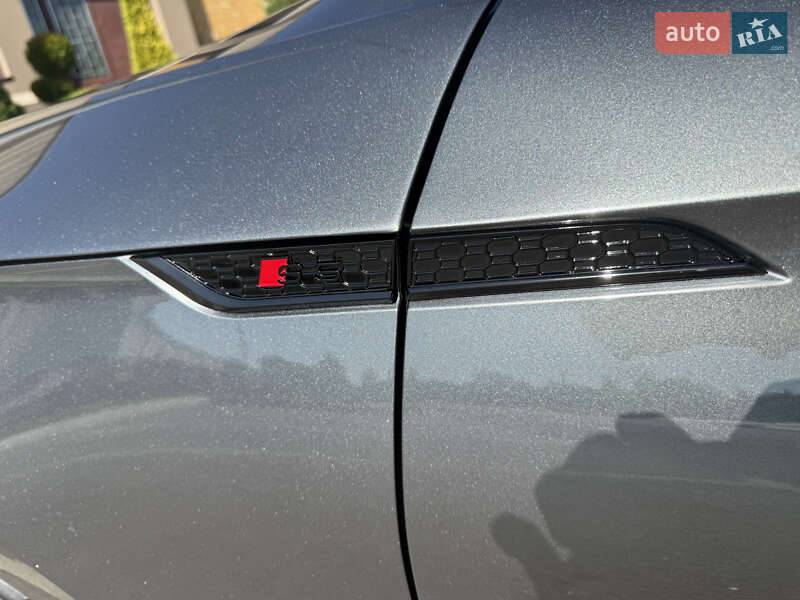 Лифтбек Audi S5 2024 в Днепре