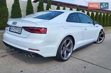 Купе Audi S5 2019 в 