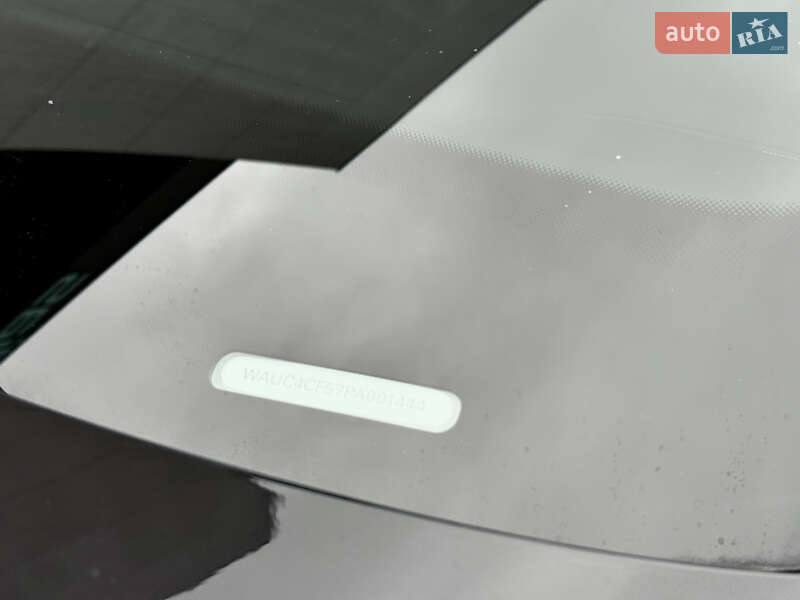 Купе Audi S5 2022 в Львове