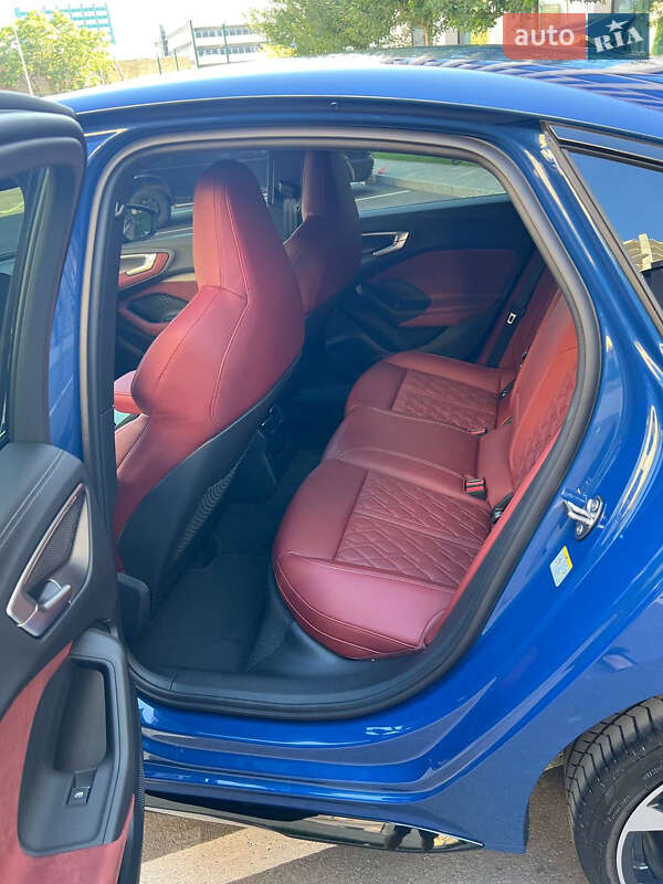 Лифтбек Audi S5 2025 в Киеве фото 13 Лифтбек Audi S5 2025 в Киеве