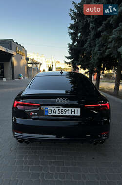 Купе Audi S5 2019 в 