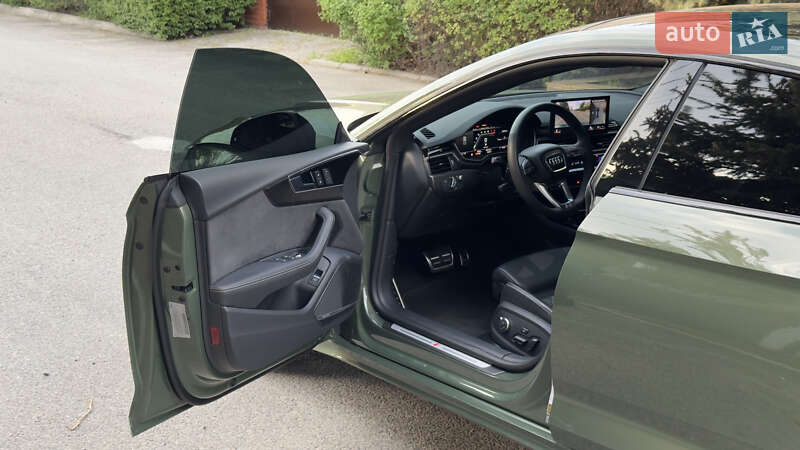 Купе Audi S5 2022 в Днепре