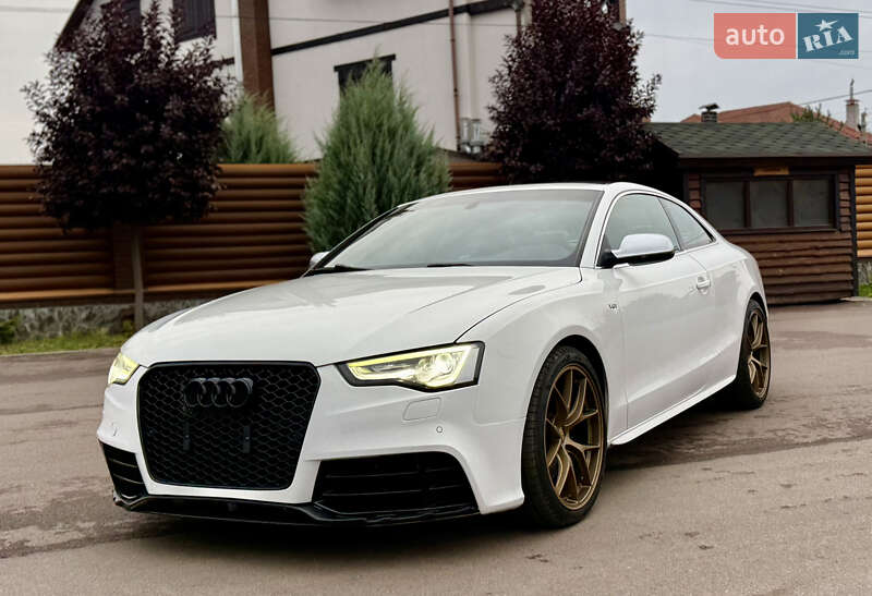 Купе Audi S5 2012 в Киеве