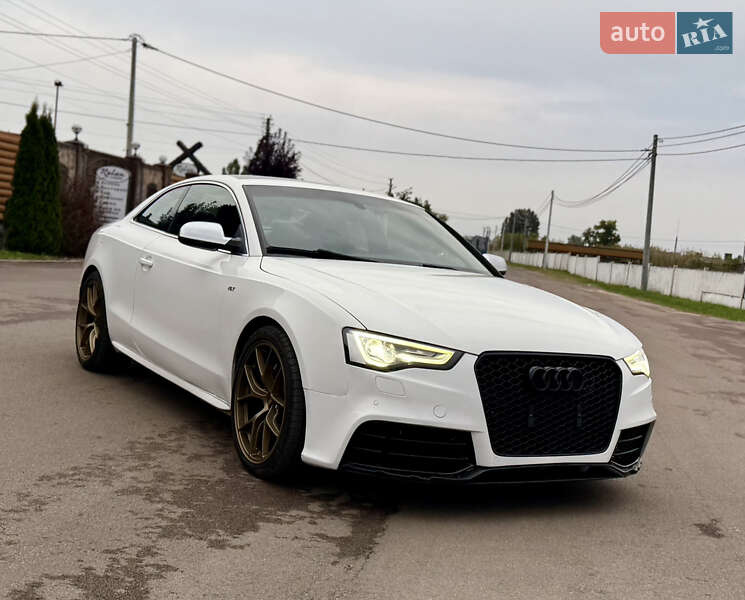 Купе Audi S5 2012 в Киеве