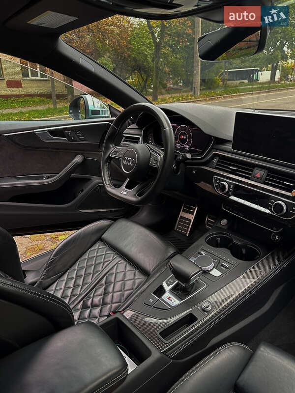 Купе Audi S5 2017 в Киеве