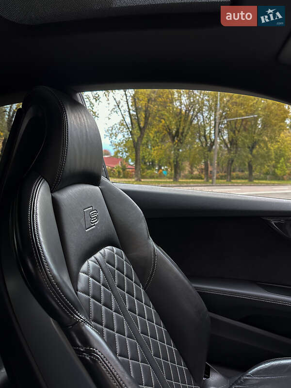 Купе Audi S5 2017 в Киеве