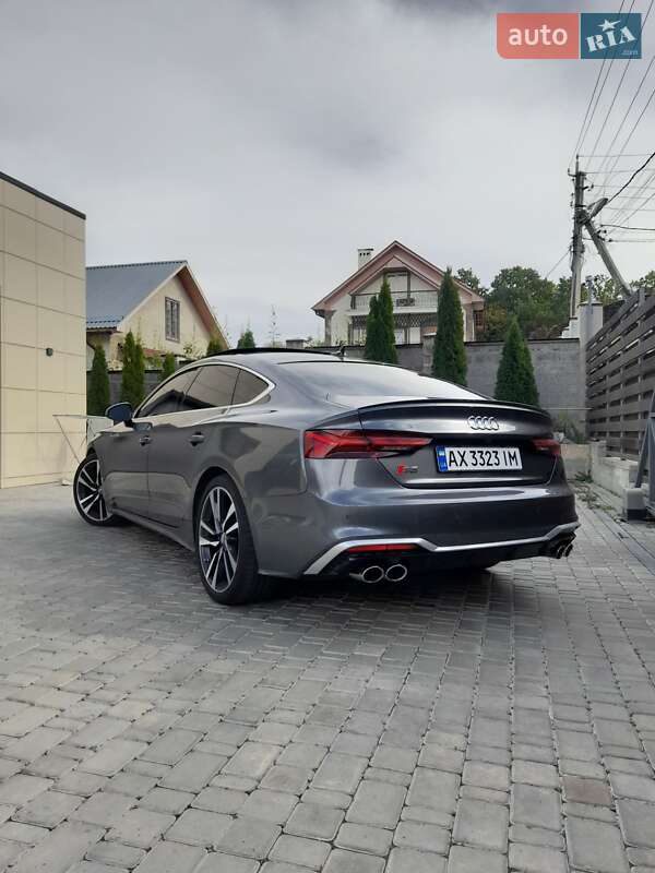 Купе Audi S5 2022 в Харкові