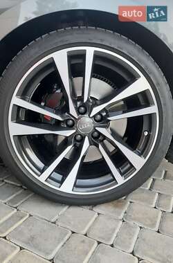 Купе Audi S5 2022 в 