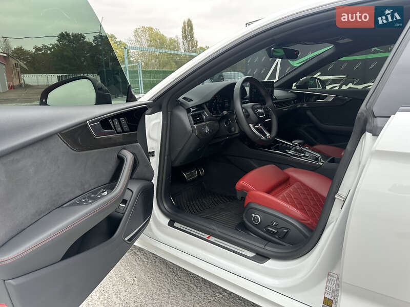 Лифтбек Audi S5 2024 в Киеве фото 6 Лифтбек Audi S5 2024 в Киеве