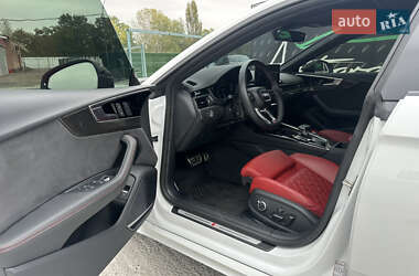 Ліфтбек Audi S5 2024 в  фото 6 Ліфтбек Audi S5 2024 в