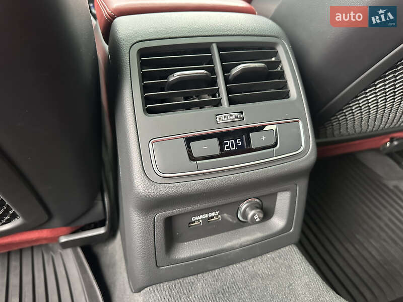 Лифтбек Audi S5 2024 в Киеве фото 20 Лифтбек Audi S5 2024 в Киеве