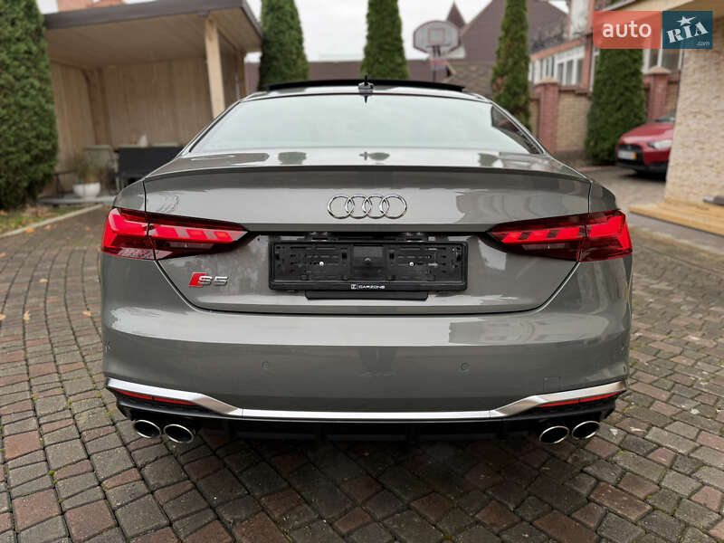 Купе Audi S5 2023 в Черновцах