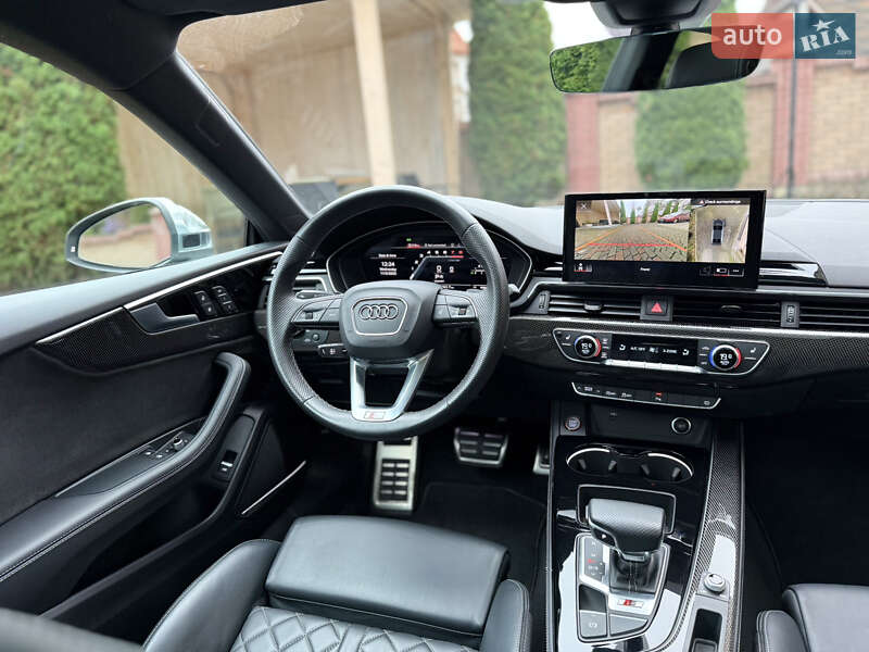 Купе Audi S5 2023 в Черновцах
