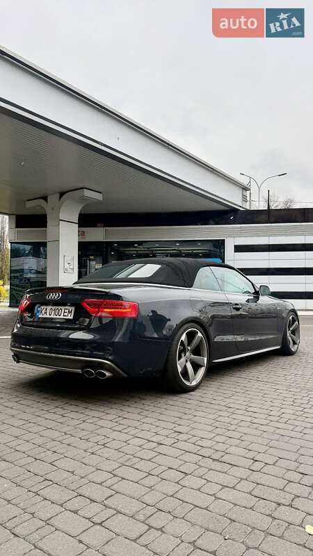 Кабріолет Audi S5 2015 в Києві