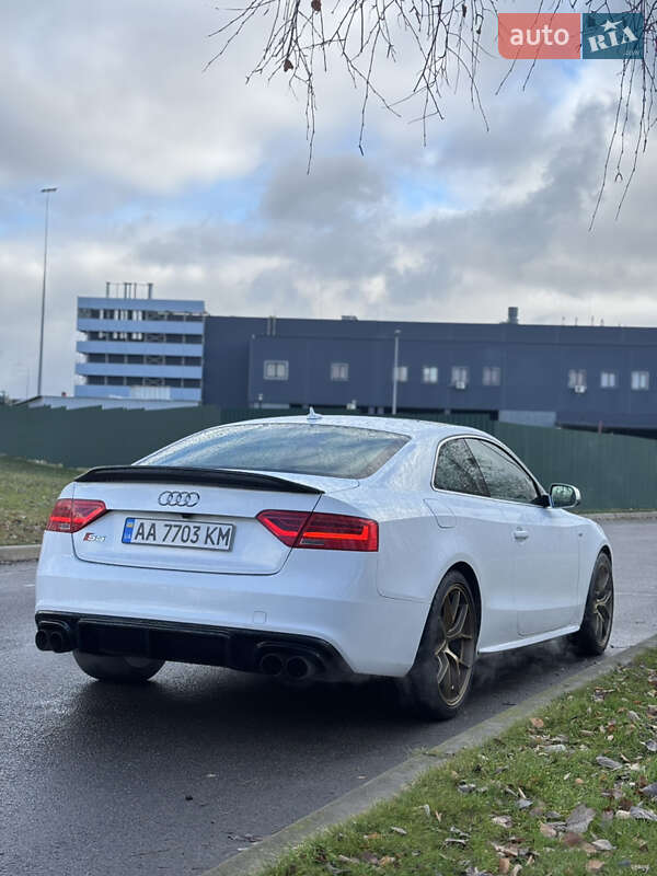 Купе Audi S5 2012 в Киеве фото 6 Купе Audi S5 2012 в Киеве