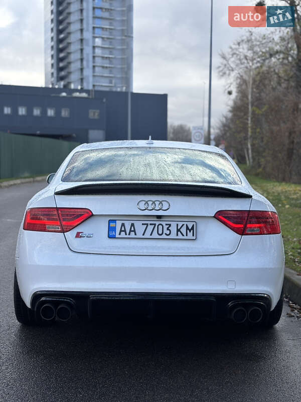 Купе Audi S5 2012 в Киеве фото 7 Купе Audi S5 2012 в Киеве
