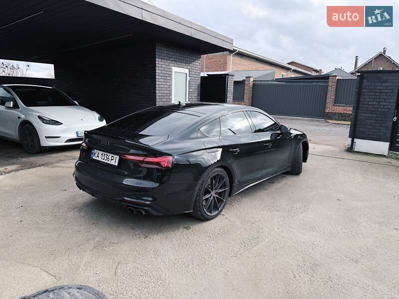 Купе Audi S5 2022 в Виннице