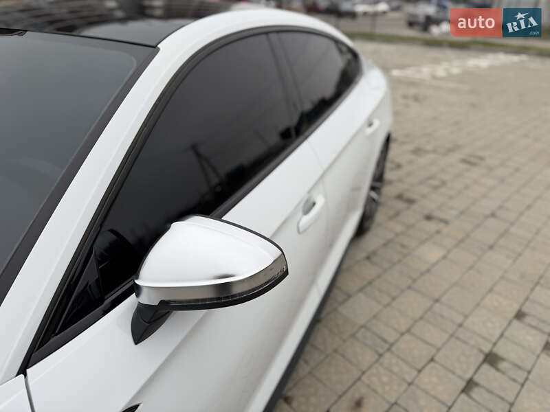 Купе Audi S5 2017 в Львові