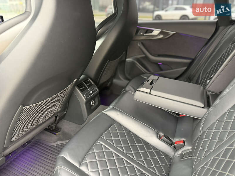 Купе Audi S5 2017 в Львові