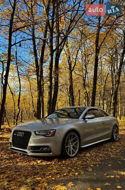 Купе Audi S5 2015 в Киеве