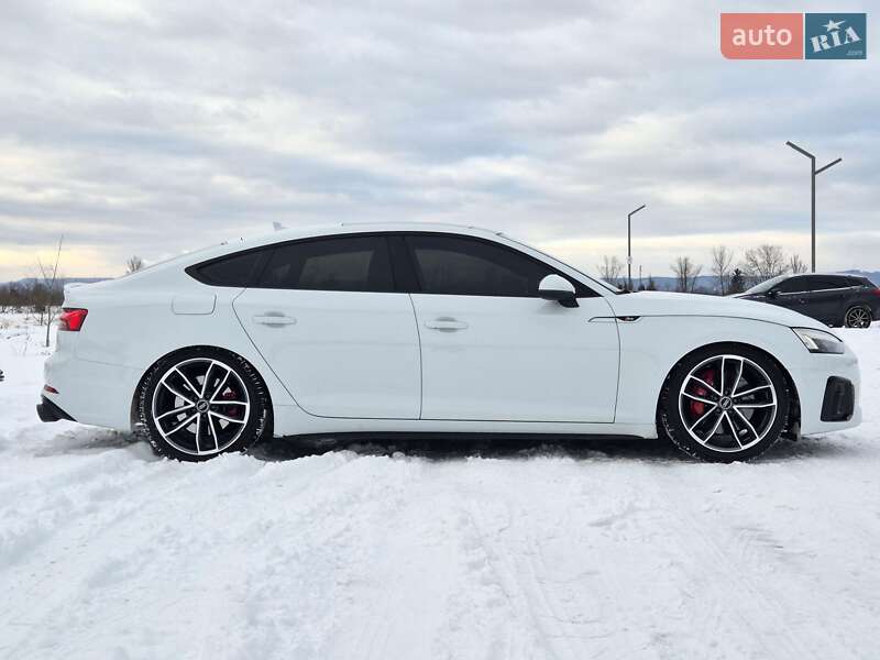 Купе Audi S5 2019 в Коломые