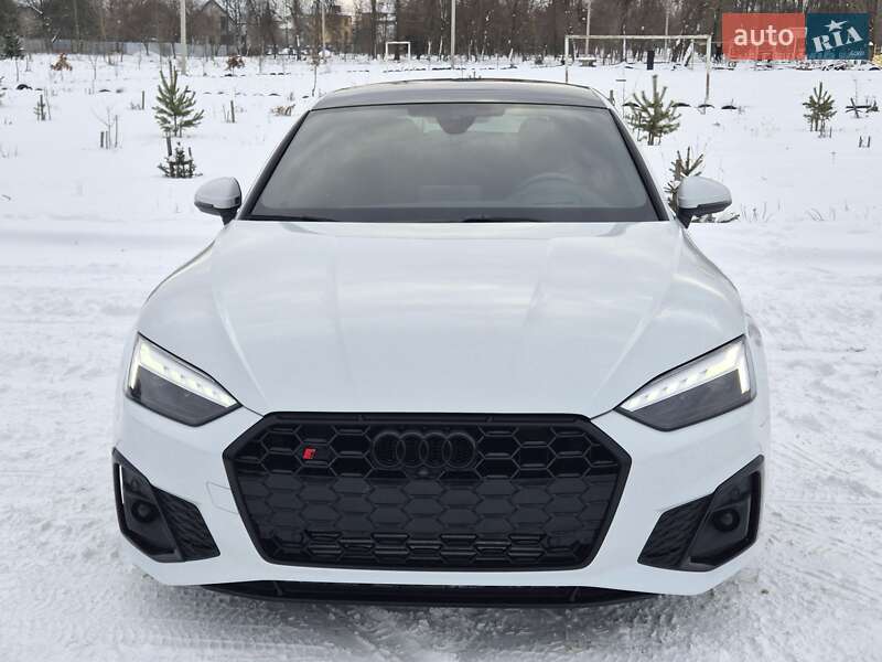 Купе Audi S5 2019 в Коломые