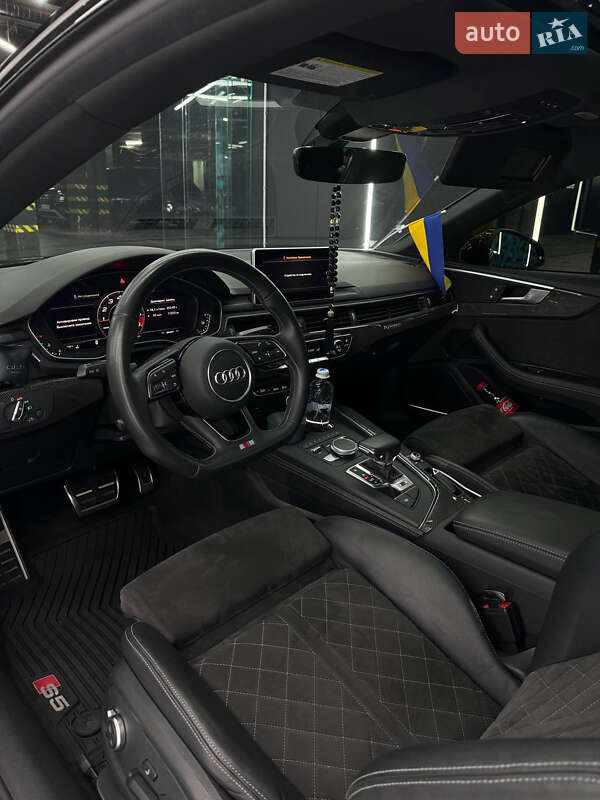 Купе Audi S5 2019 в Киеве