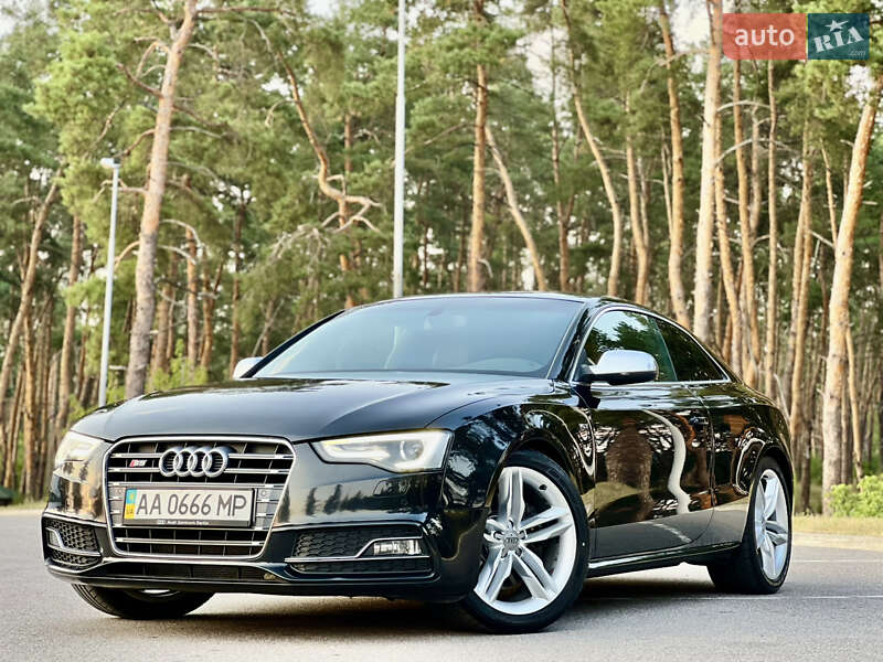 Купе Audi S5 2012 в Киеве фото Купе Audi S5 2012 в Киеве