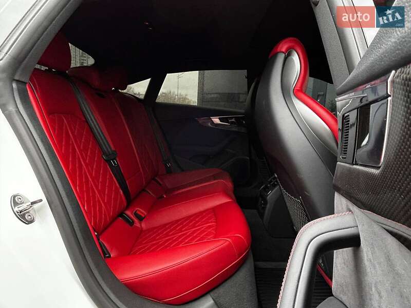 Лифтбек Audi S5 2024 в Киеве