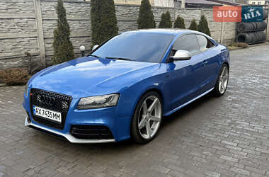 Купе Audi S5 2009 в Львове