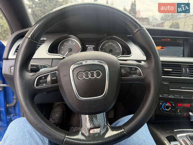 Купе Audi S5 2009 в Львове