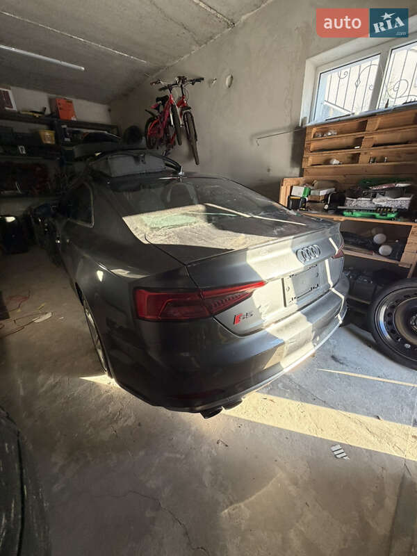 Купе Audi S5 2018 в Львові