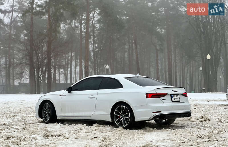 Купе Audi S5 2017 в Харкові
