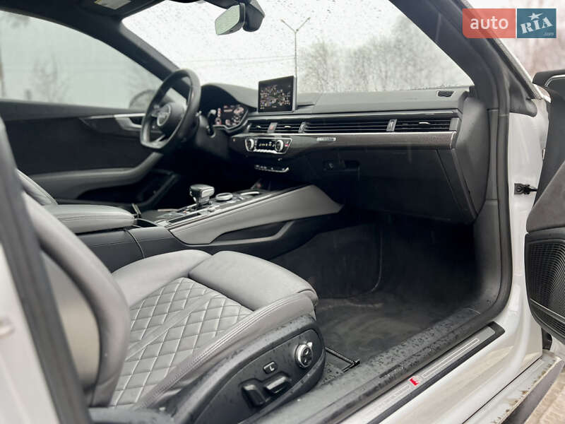 Купе Audi S5 2017 в Харкові