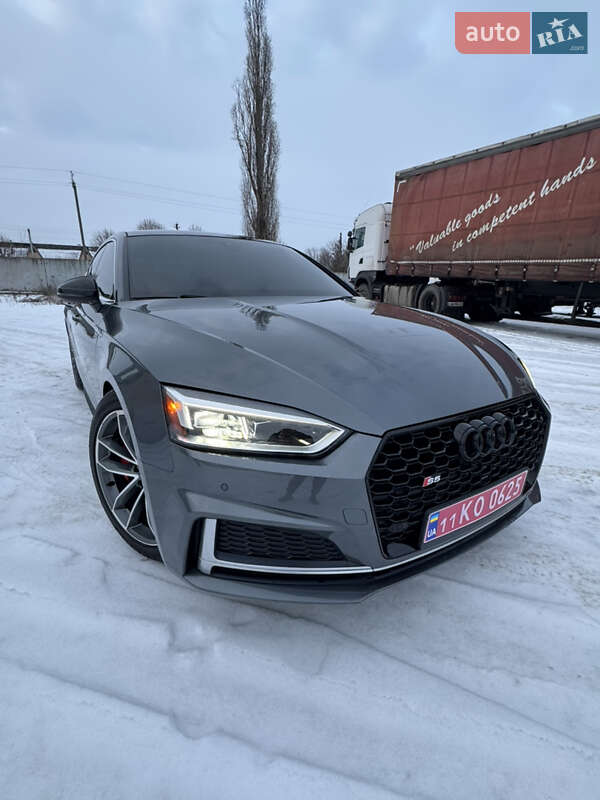 Купе Audi S5 2017 в Черкасах