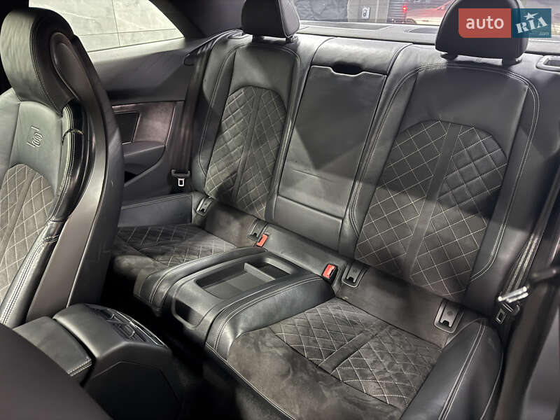 Купе Audi S5 2017 в Львові