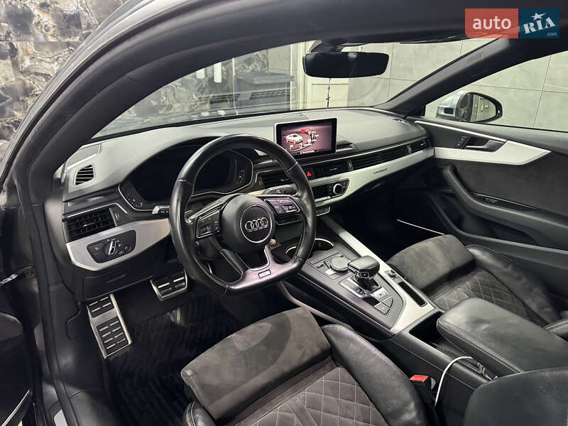 Купе Audi S5 2017 в Львові