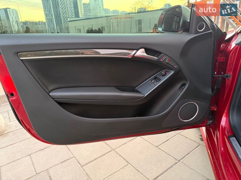 Купе Audi S5 2008 в Киеве