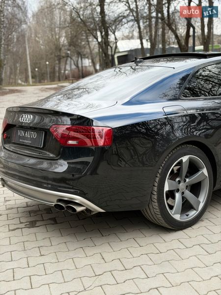 Купе Audi S5 2013 в Тернополі