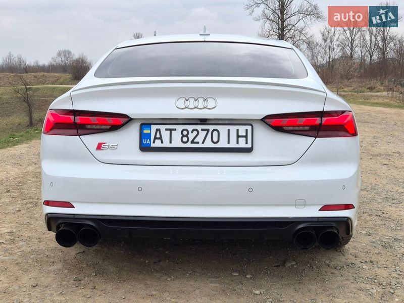 Купе Audi S5 2019 в Коломые
