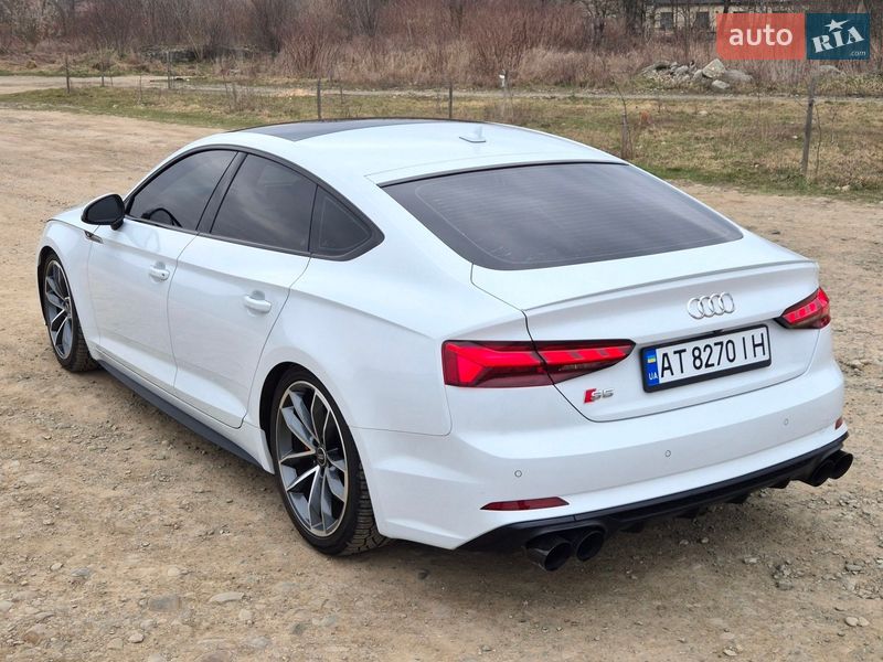 Купе Audi S5 2019 в Коломые