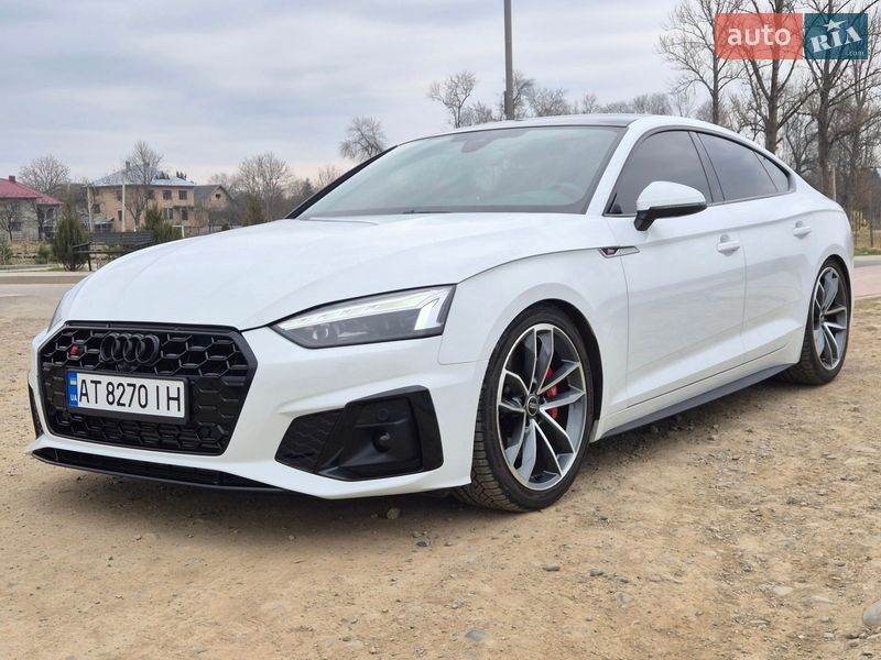 Купе Audi S5 2019 в Коломые