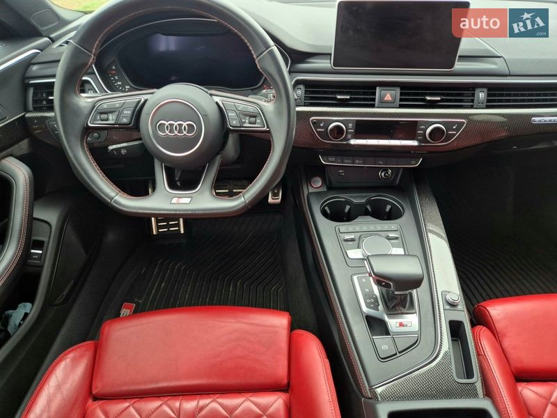 Купе Audi S5 2019 в Коломые