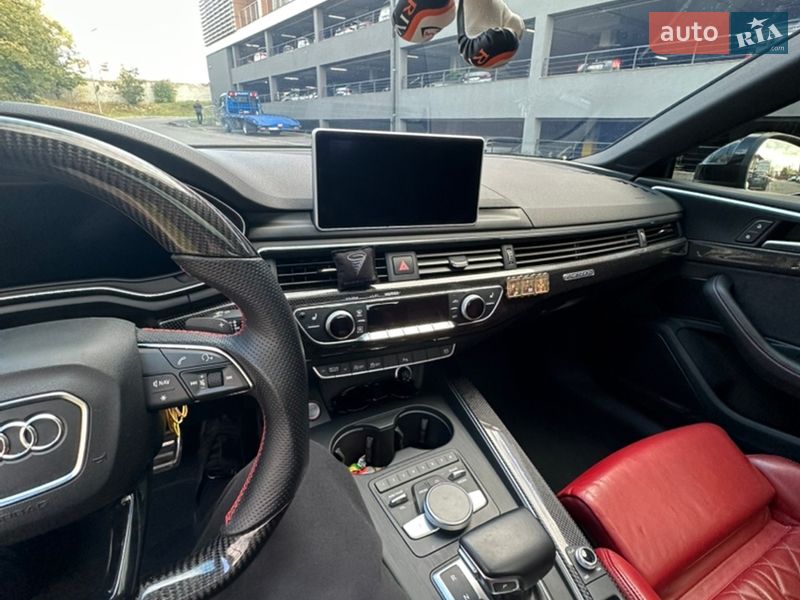 Купе Audi S5 2017 в Львове