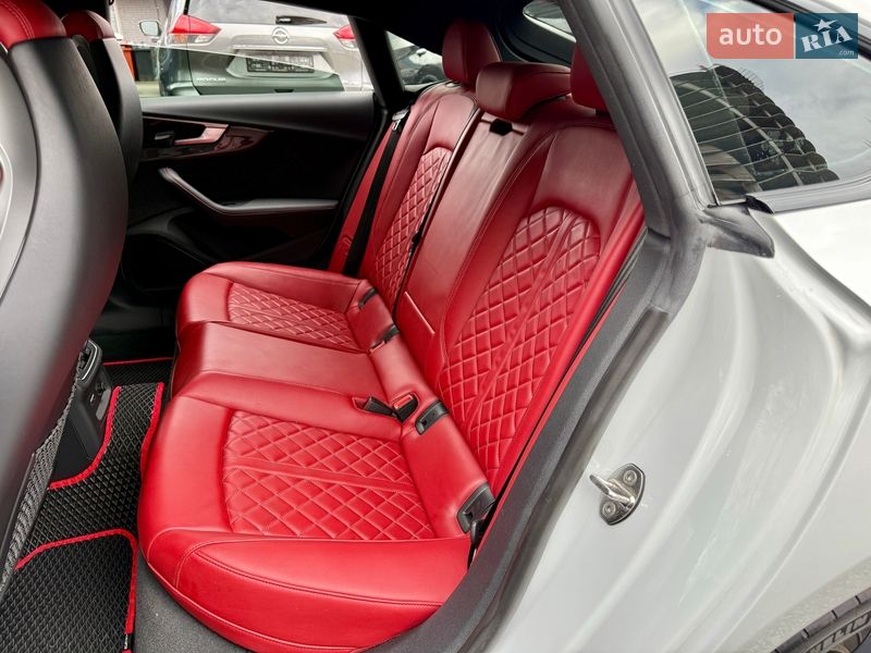 Лифтбек Audi S5 2024 в Харькове