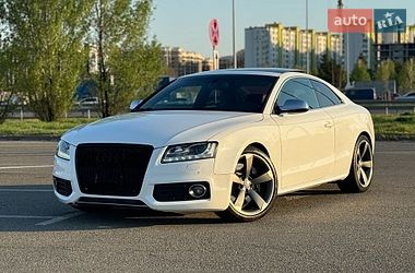 Купе Audi S5 2010 в Киеве